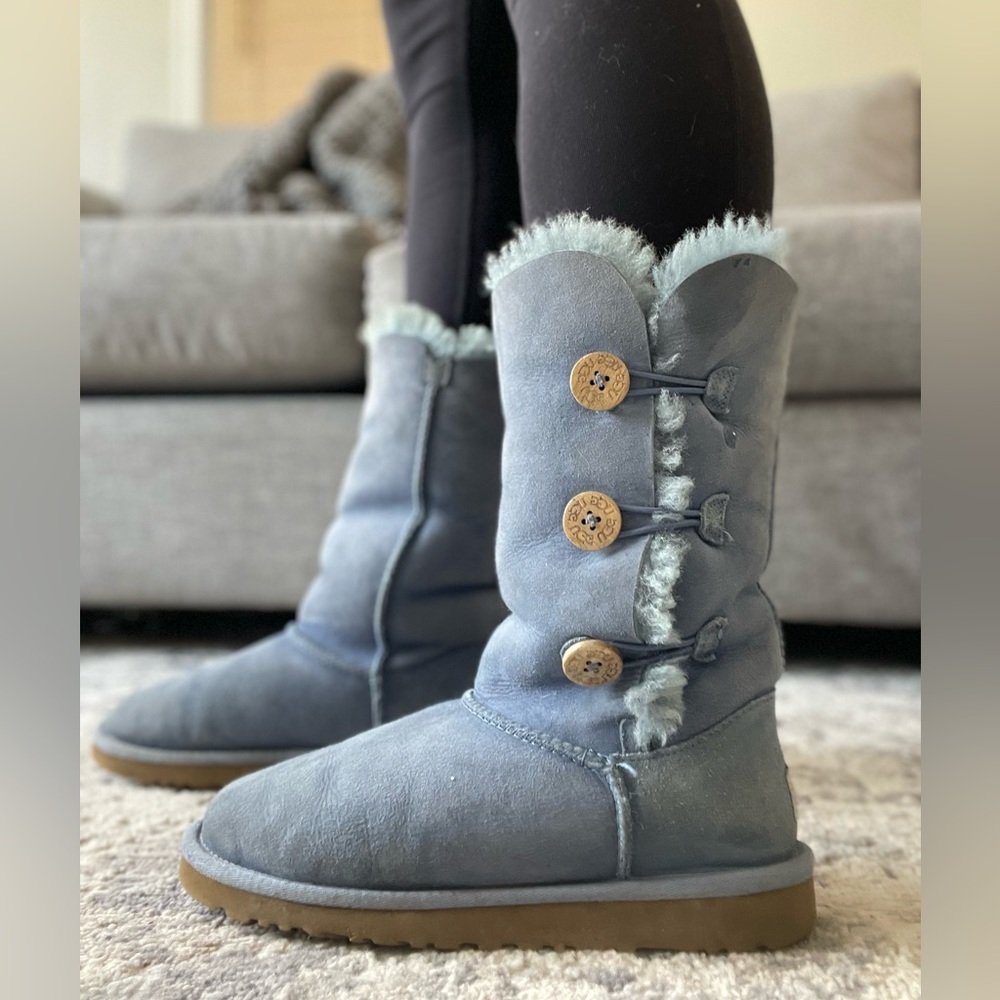 Button up UGGS